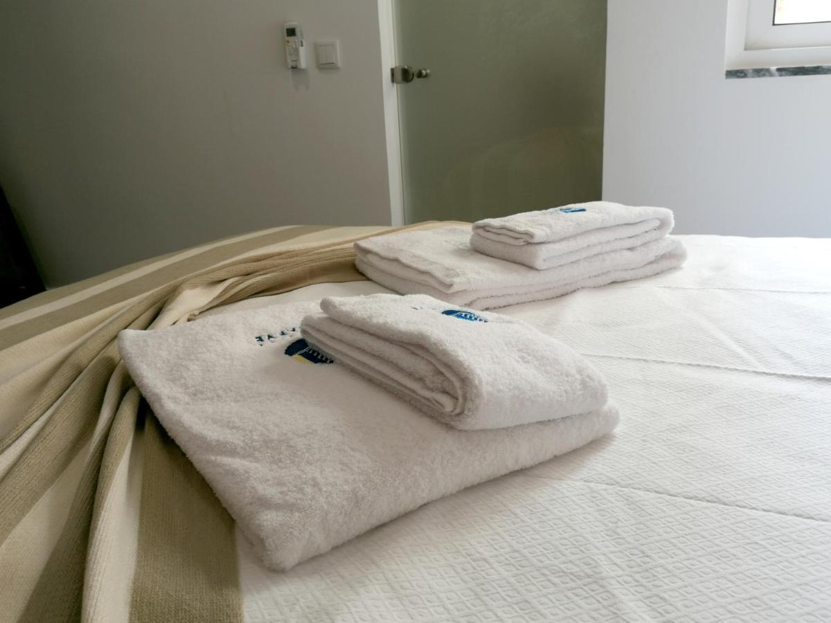 Suites Paradise Algarve كوارتيرا المظهر الخارجي الصورة